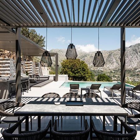 Eumelia Iconic Villa, With Heated Pool & Whirlpool, By Thinkvilla Asi Gonia Extérieur photo