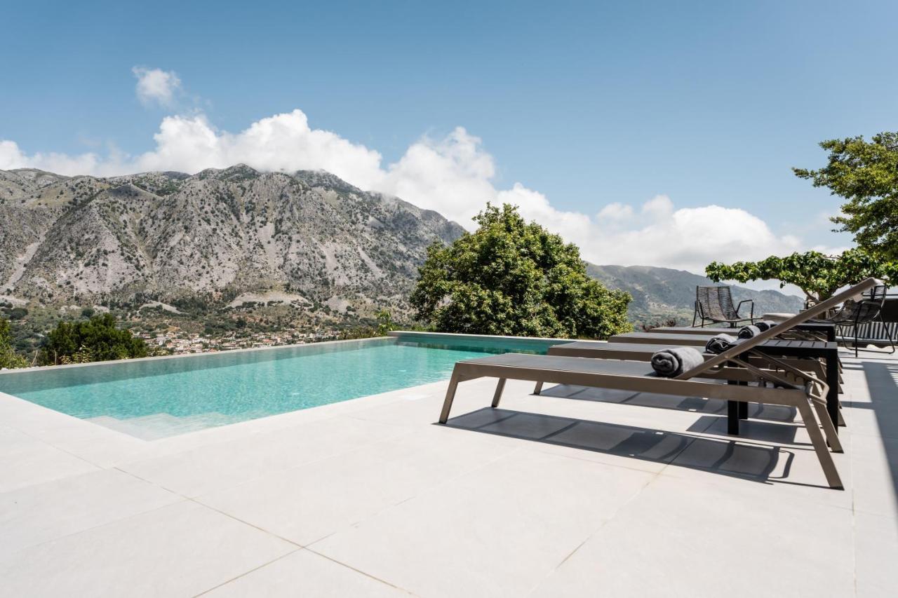 Eumelia Iconic Villa, With Heated Pool & Whirlpool, By Thinkvilla Asi Gonia Extérieur photo